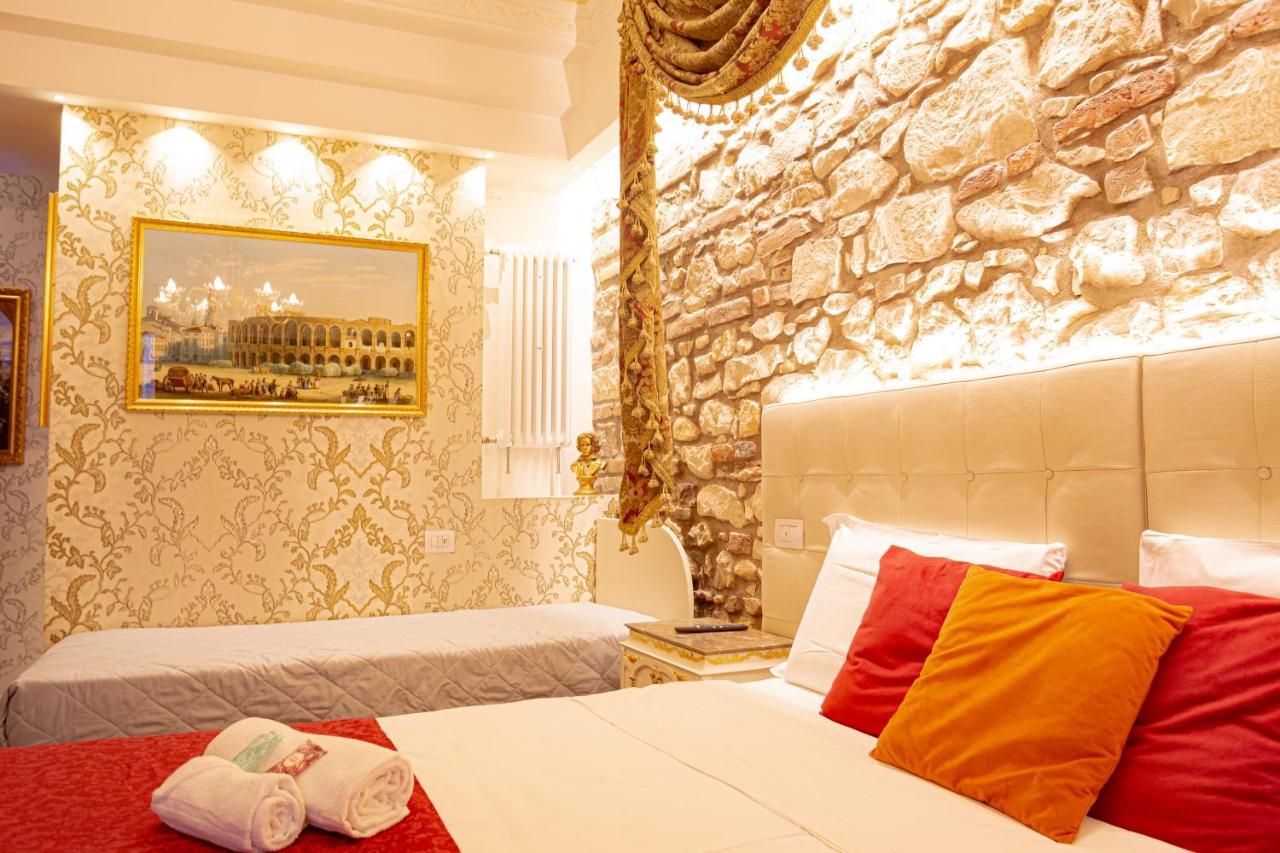 Отель Giardini Dell'Arena Relais Верона Экстерьер фото