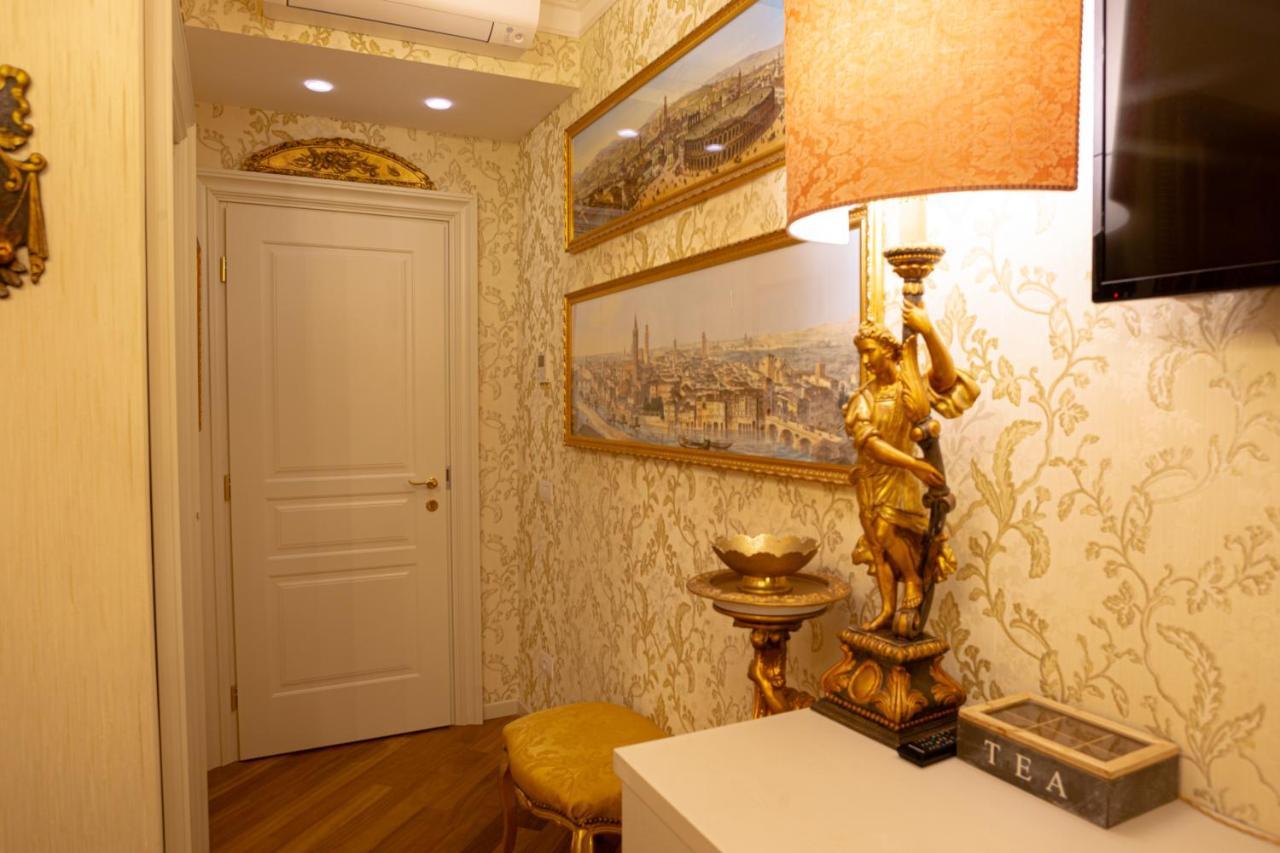 Отель Giardini Dell'Arena Relais Верона Экстерьер фото