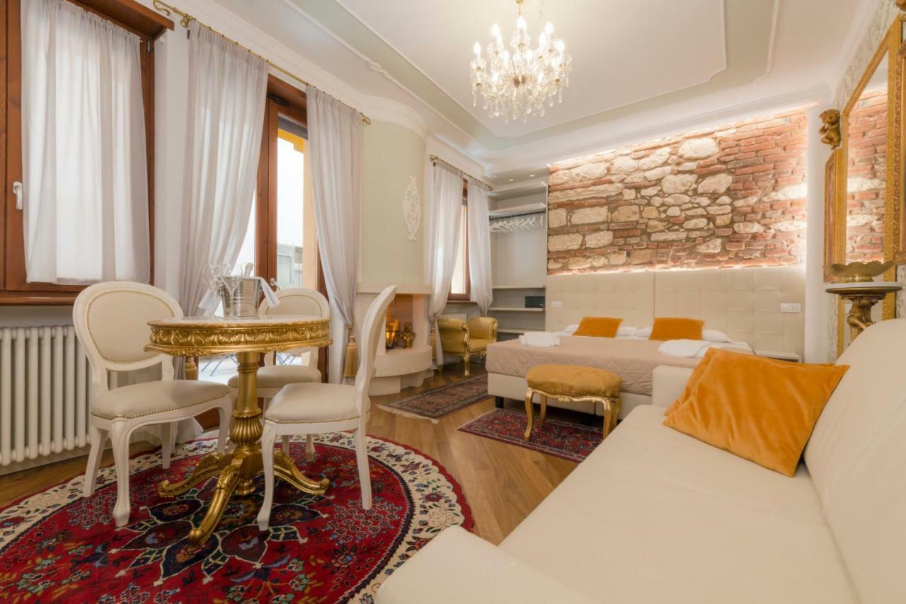 Отель Giardini Dell'Arena Relais Верона Экстерьер фото